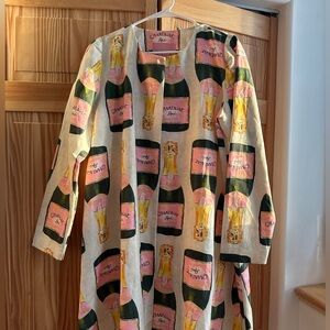 NWOT Suite Champagne Quick Escape Coat Medium